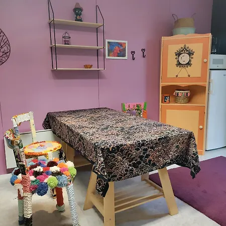 Piha-aitta Taajamassa Daire Parikkala