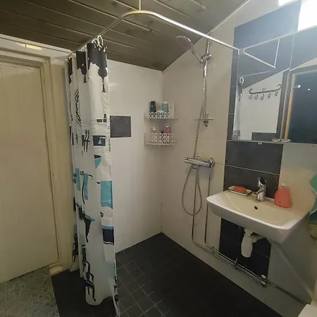 Piha-aitta Taajamassa Parikkala