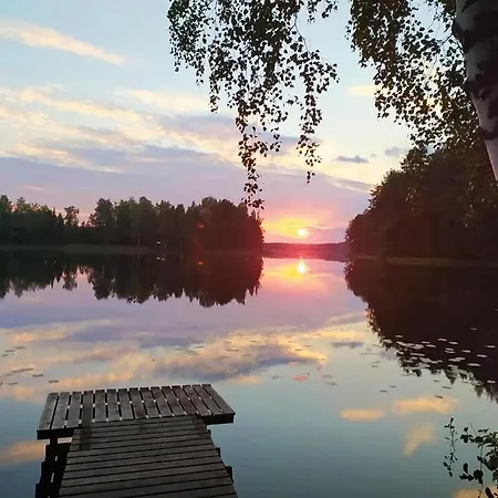 Piha-aitta Taajamassa * Parikkala